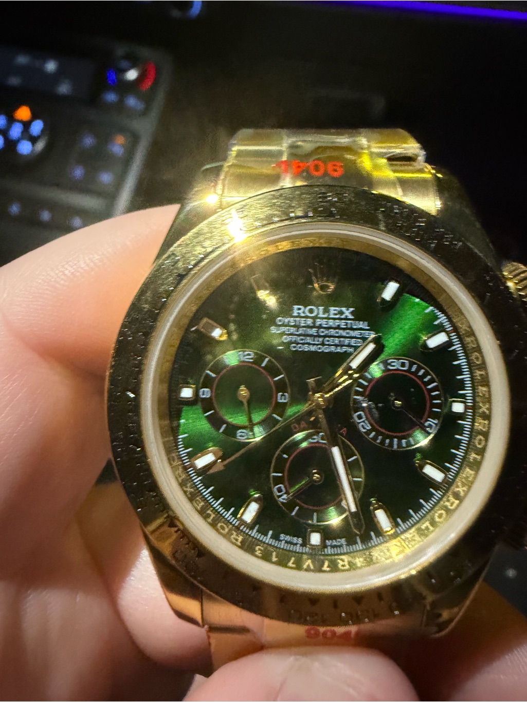 Men&acirc;s 41mm Gold Watch With Green Sunburst Dial